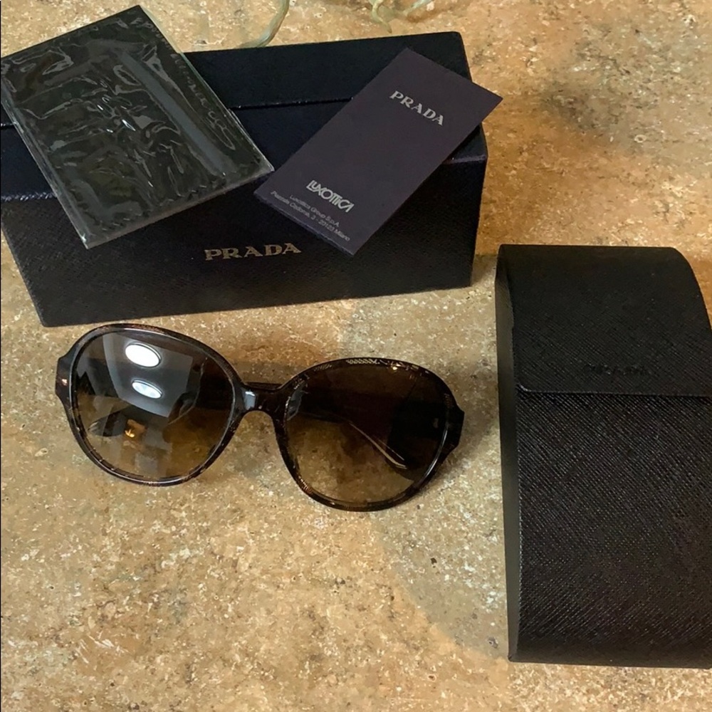 Prada sunglass